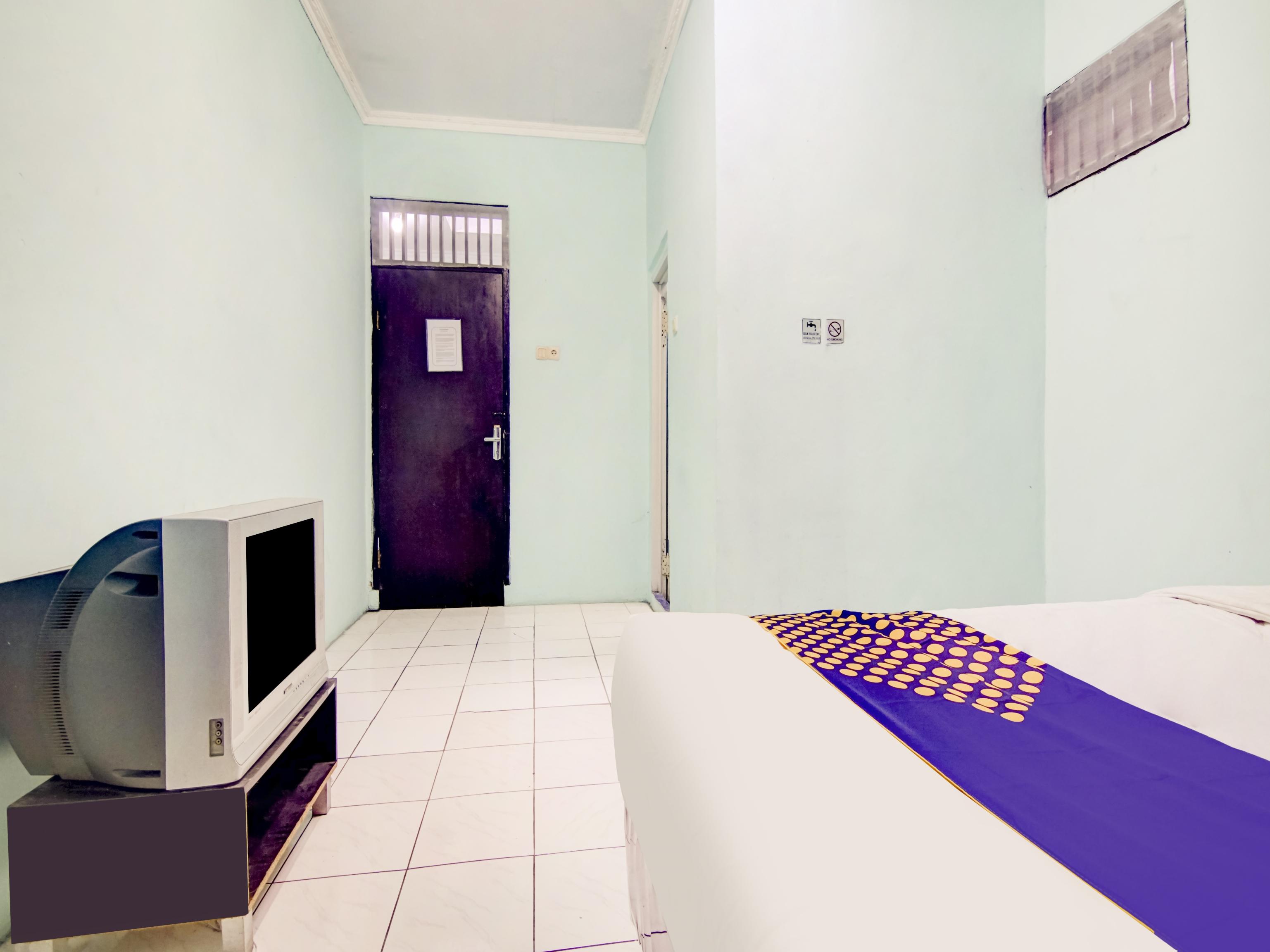 Spot On 3979 Wisma Purimas Syariah Depok Eksteriør billede