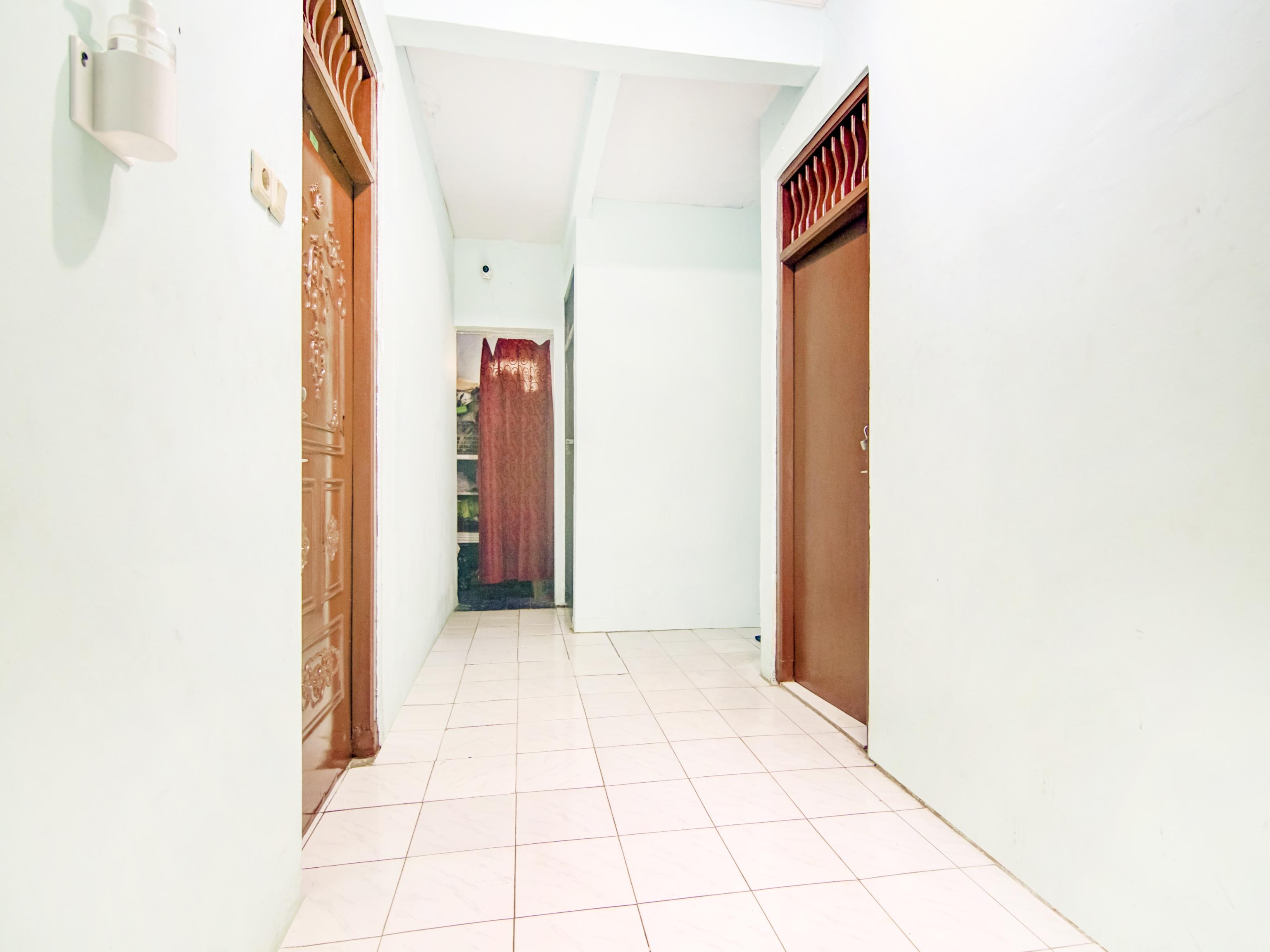 Spot On 3979 Wisma Purimas Syariah Depok Eksteriør billede